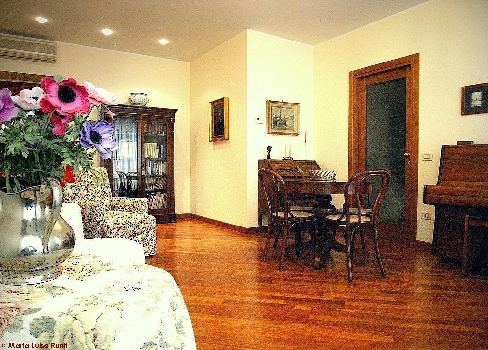 B&B Crispi Trieste Værelse billede